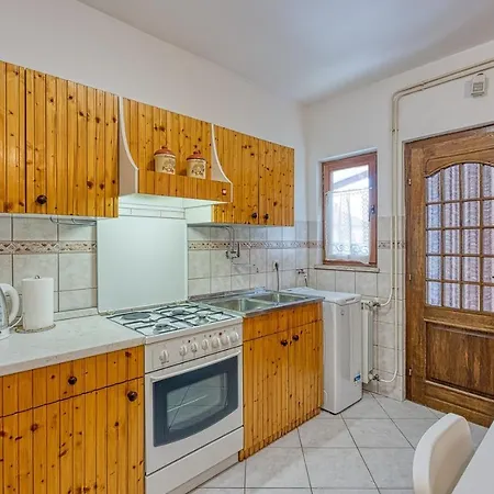 Appartement Marija Busoler *