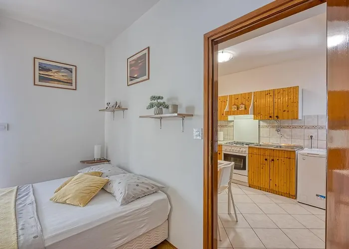 Marija Busoler Póla