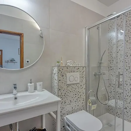 Marija Busoler Apartman *